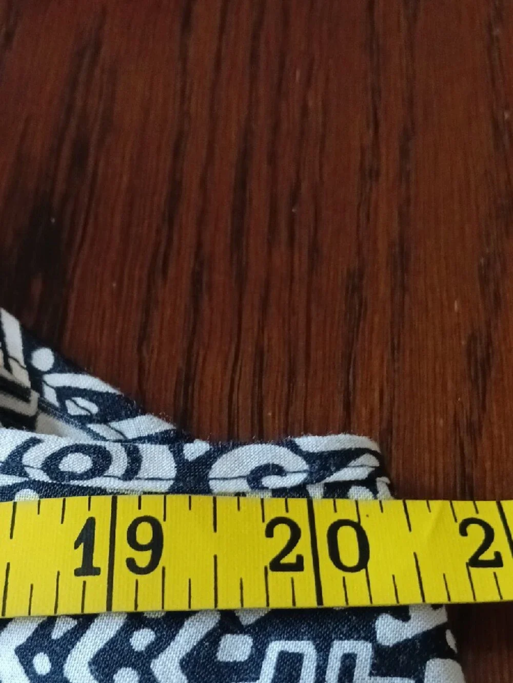 Material Girl- Black & White Patterned Scoop Neck Tank Top - Picture 11 of 13